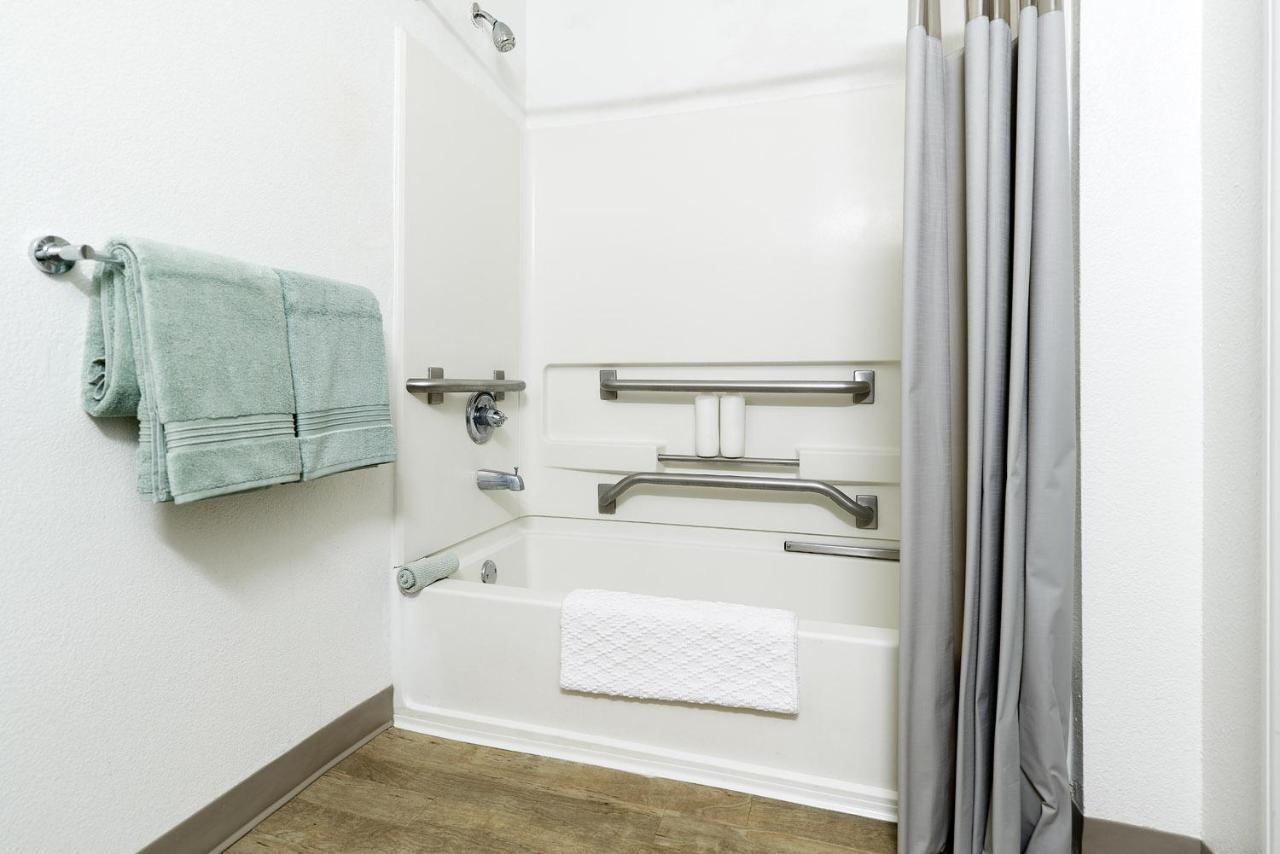 Intown Suites Extended Stay Nashville Tn - Bell Road Exterior photo